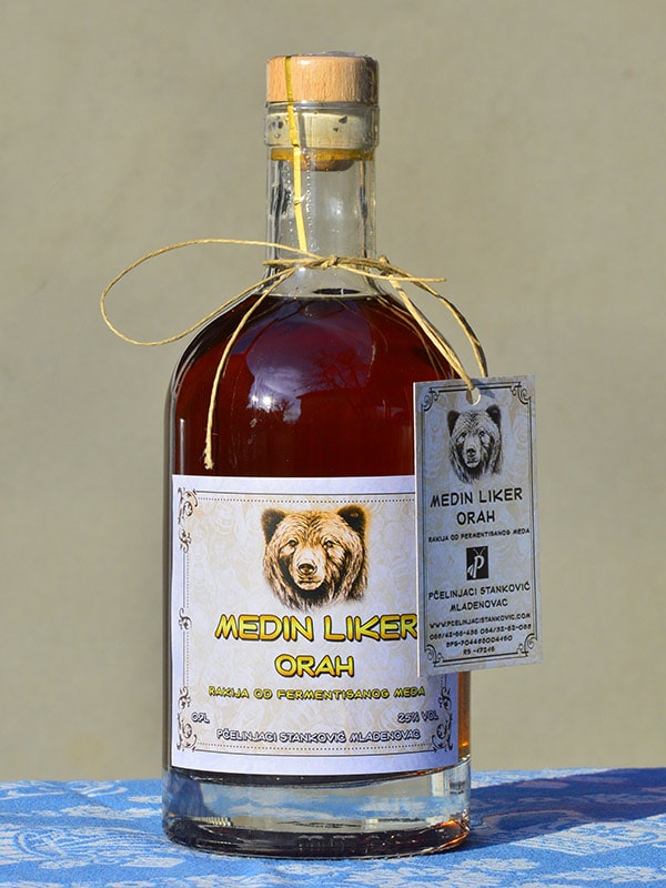 Medin liker orah 0.7l - medovača sa zelenim orasima - izvor prirodnog joda